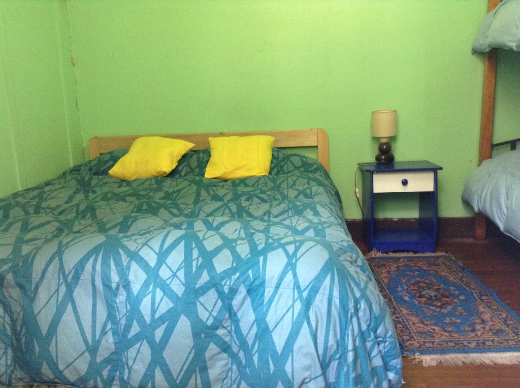 Hostal Chaptex 1440 Bed & Breakfast 2*