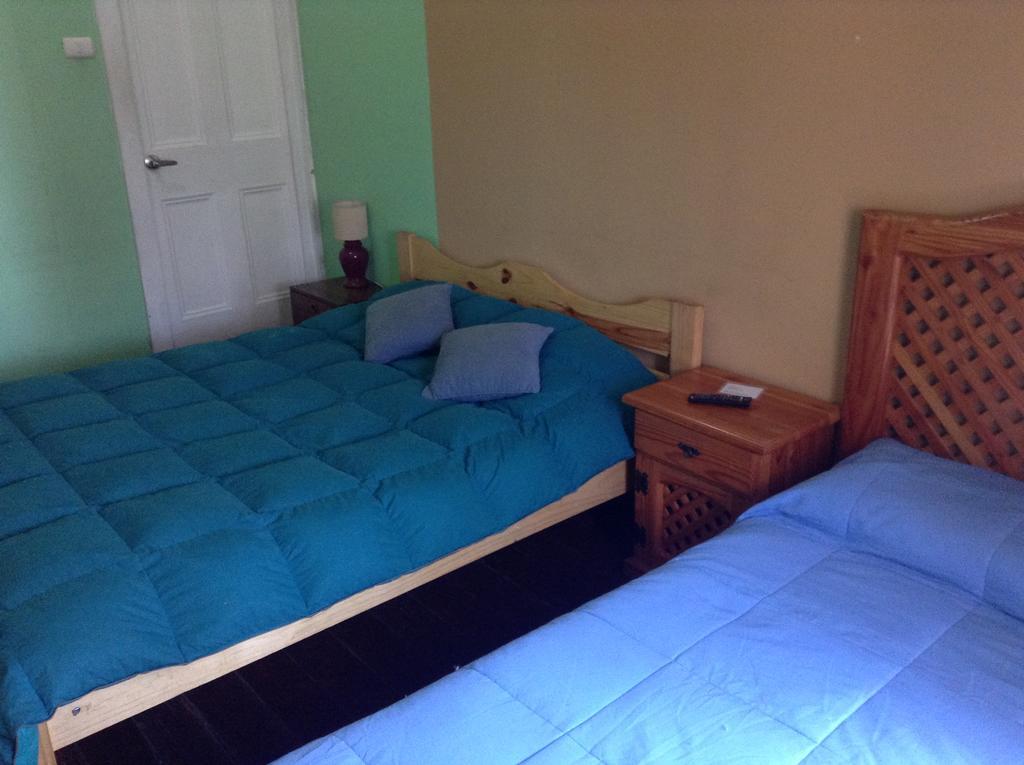 Hostal Chaptex 1440 Bed & Breakfast
